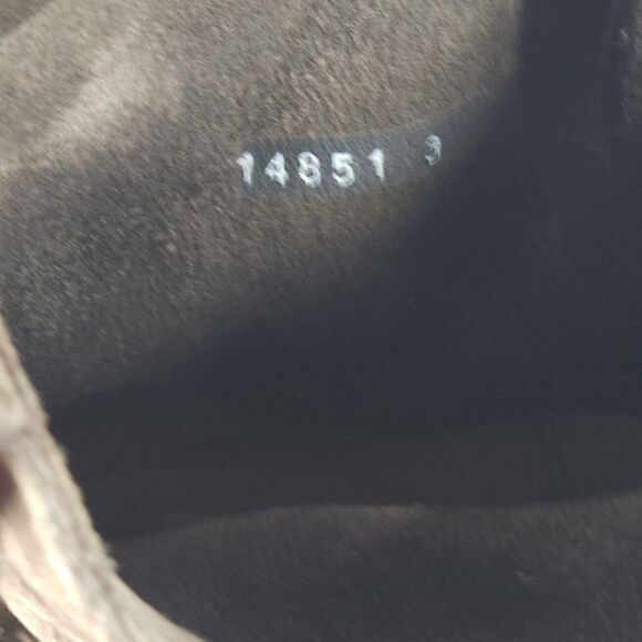 Frye Women's Jane US 8,5B B Strappy Belted Oiled Suede Short Boot Ankle Bootie - Picture 15 of 15